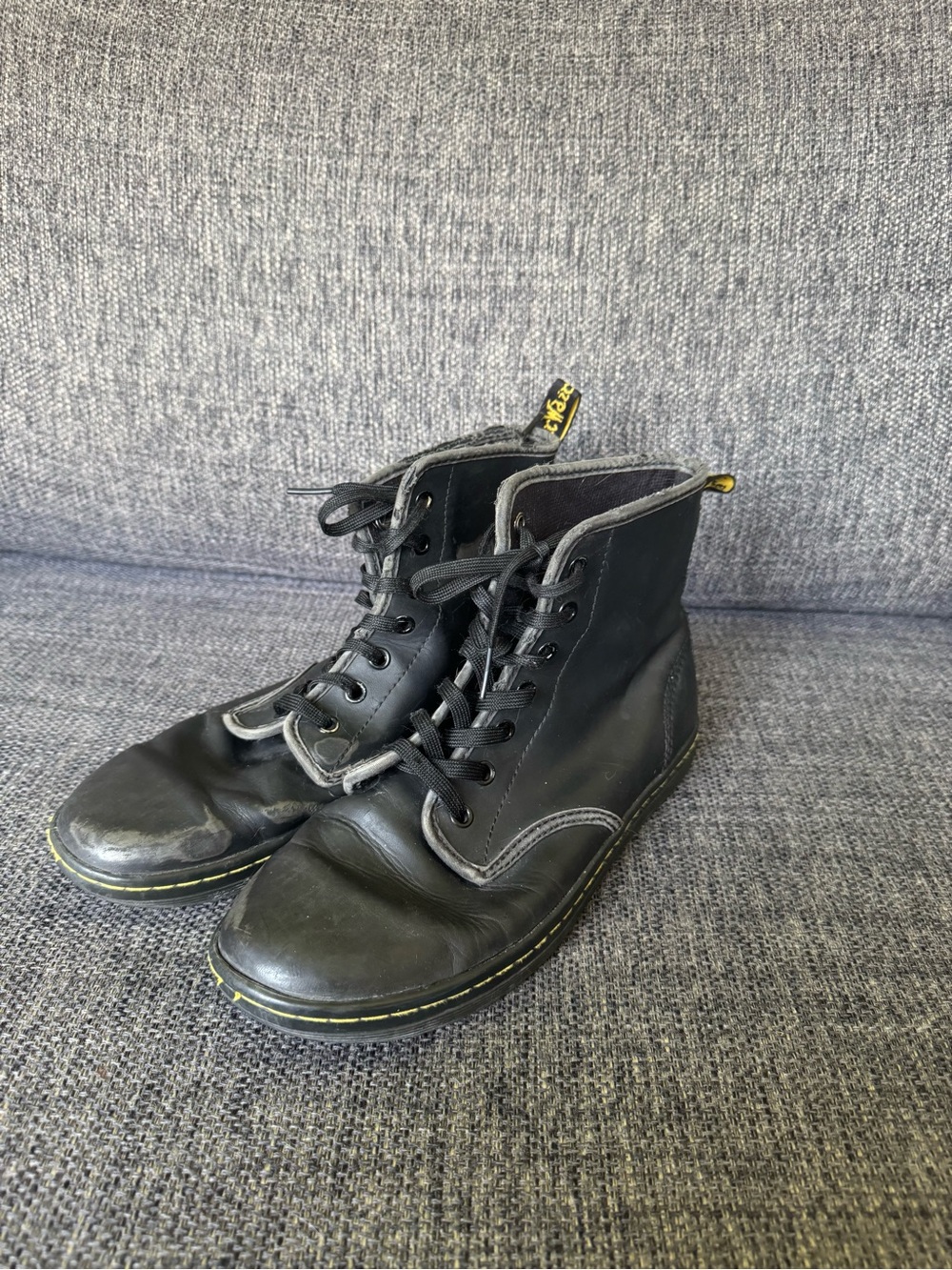 Black Dr. Martens Shoreditch Boot Black Greasy Leather